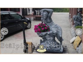 Oferta, National, Statueta jardiniera flori, gri patinat, model J12