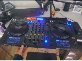 Oferta, Neamt, De vanzare Controller DJ Pioneer DDJ-FLX6 cu 4 canale pentru Rekordbox